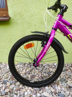 Značkové dětské kolo CORE NIPPER 20" (růžová/fialová) - 8