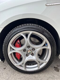 Alfa Romeo Giulietta 1.6 JTDm Šport = 196531km, 2011 = - 8