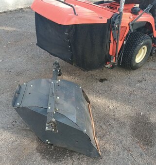 KUBOTA GR 1600 II - 8