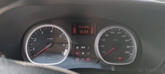 Dacia Duster 1.6 16 v 77 kW 4x4 - 8