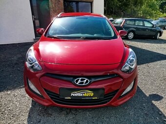 Hyundai i30 1,6 CRDi 81 kW, r.v. 12/2012, najeto 195.356km - 8