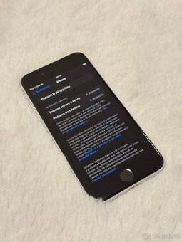 iPhone SE 2020, 64 GB, bílý - 8