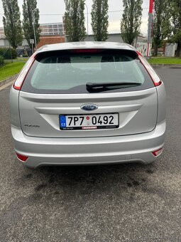 Ford Focus III 1.6 74KW 175TKM (Klimatizace) - 8