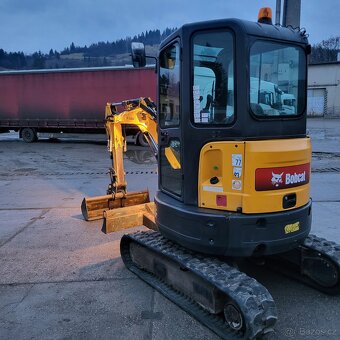 Bobcat E26 - 8