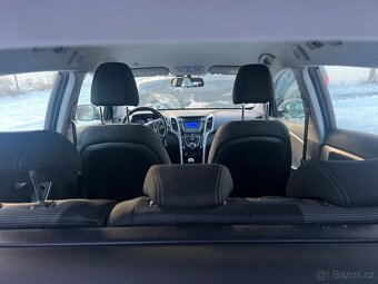 I30 1.6 crdi 1. Majitel v ČR - 8