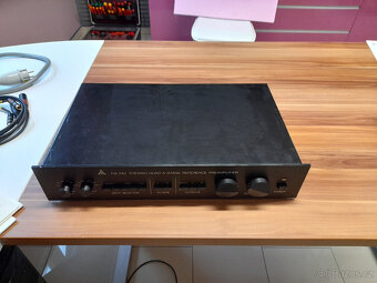 použitý špičkový zesilovač, FM Acoustics předzesilovač a kon - 8