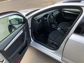Škoda Octavia 3 Combi 1,6 TDI Elegance - 8