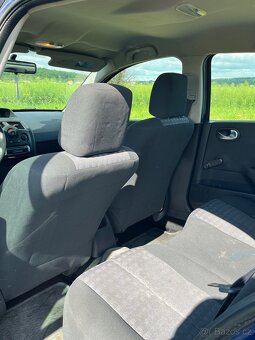 Renault Megane 1.5 DCI - 8