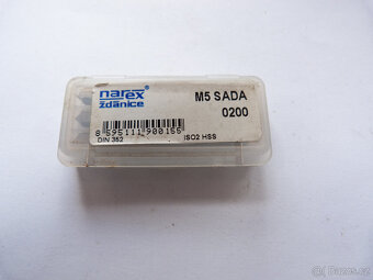 Závitníky a závitová očka NAREX - nové - 8