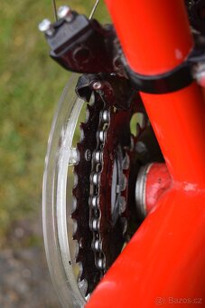 Horské jízdní kolo, odpružená vidlice - 8