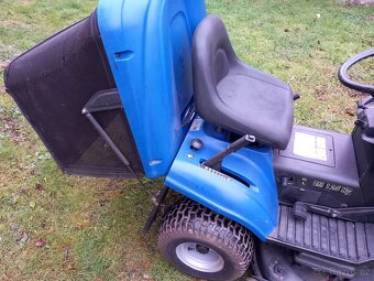 Zahradni traktor Iseki cm125 HY - 8