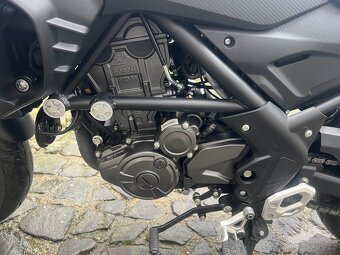 Benelli trk 251 ZÁRUKA - 8