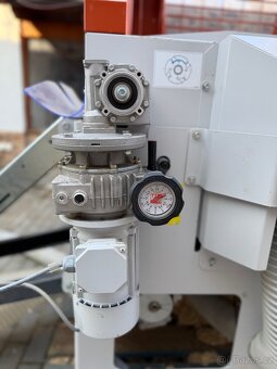 Tvarovačka Woodmizer MP360EH16S spolu s originálním odsávání - 8