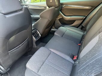 Škoda Octavia IV 2,0 TDi Matrix virtual navi kamera záruka W - 8