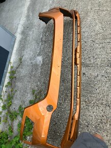 predni naraznik skoda kamiq kamik oranzovy - 8