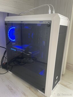 Výkonný PC na hry i práci - Ryzen 5 3600, RX 580, 32 GB RAM - 8