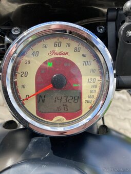 Indian Scout Sixty - 8