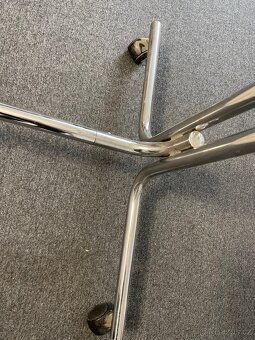 Stojan na oblečení věšák do obchodu - 8