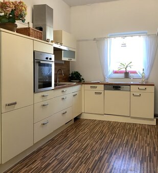 Moderní kuchyň LIVIA - 8