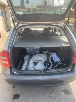 Škoda Oktavia 2 - 8