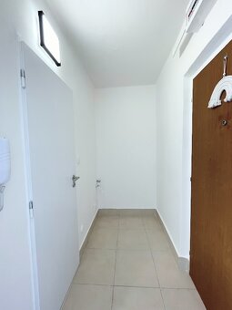 Zrekonstruovaný byt 1+kk, balkon, nízké náklady, Náchod - 8