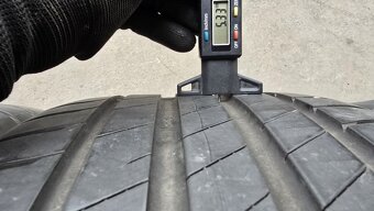 Letní pneu 235/35/19 Bridgestone - 8