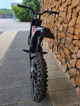 Dětská elektromotorka KUBERG CROSS X-FORCE - 8
