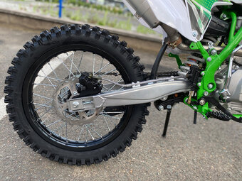 Pitbike MiniRocket PitRock 250ccm 21x18 - 8