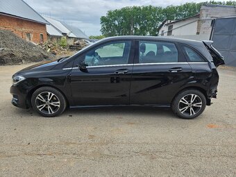 Mercedes-Benz B180 1.6 90kw automat 2017 - 8