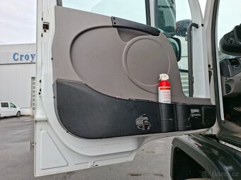 MB UNIMOG U527 4X4 - 8
