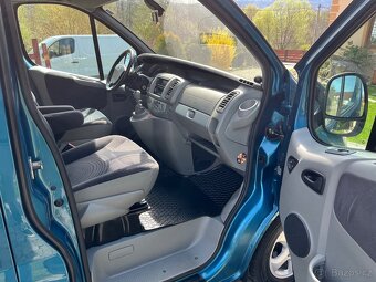 Renault Trafic Passenger 2.0 dCi - 8