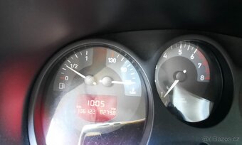 Seat Leon 1.4i 16V, r. 2006, klima, ALU, nová STK, 136000 km - 8