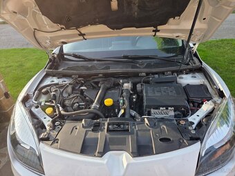 Renault Megane 1,5dci combi automat - 8