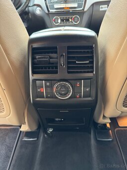 Mercedes-Benz GLS 500 4MATIC, 7 míst - 8
