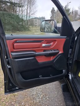 DODGE RAM 1500 REBEL 5.7 HEMI 2019 - 8