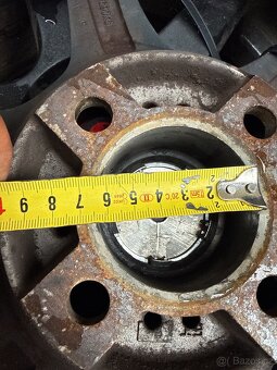 Prodam alu s pneu R16 - 8