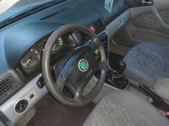 Škoda Octavia 1.6i 74kw - 8