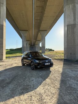 VW Tiguan R-Line DSG VIRTUAL + DVD - FULL VÝBAVA - 8
