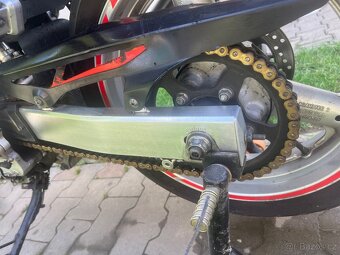SUZUKI SV 650 N - 8