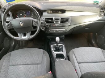 RENAULT LAGUNA 3, 2,0 i 16V, NAJETO POUZE 65000 km - 8