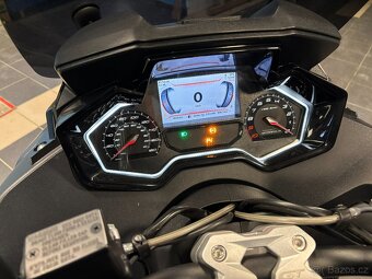 Prodám Pegueot Metropolis 400 - 8