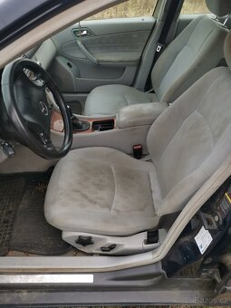 Mercedes-Benz C 200 CDI (203 K) 2003 2.1l 85Kw Kombi - 8