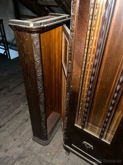 Starožitný nábytek - 8