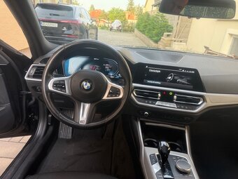 BMW 330e Touring - 8