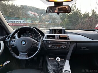 BMW 320D Touring - 8