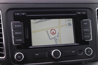 Volkswagen Sharan 2.0TDI 130kW NAVI TAŽNÉ ZAŘ. (2014) - 8