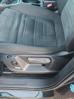VW Touran 1.6 TDi DSG - 8