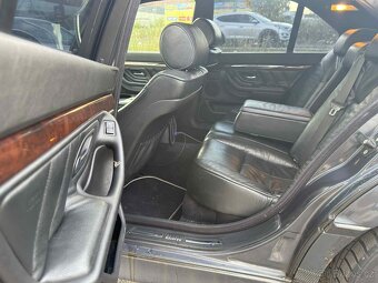 BMW e38 728i - 8