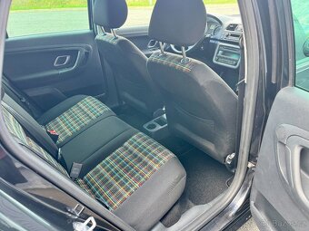 Škoda Fabia 1.4i 16V 63kw VÝHŘEV Senzory TEMPOMAT 98 000km - 8