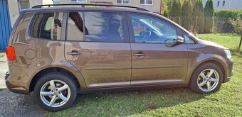Volkswagen Touran  1.4 TSI, 2011r.v, automatická 7DSG - 8